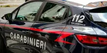«Venite o ammazzo mia moglie», ubriaco chiama i carabinieri ma all'arrivo la donna è illesa: denunciato per procurato allarme