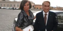 Emilio Fede morto, il suo forte legame con Napoli: dalla moglie Diana all'arresto sul lungomare