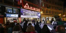 Sanremo 2026, c'è l'accordo tra Rai e Comune. Il Festival ancora all'Ariston: l'annuncio al Tg1