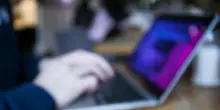 Immagini rubate da videocamere di sorveglianza private (anche in Italia) e pubblicate sul sito: i prezzi, da 20 a 575 dollari
