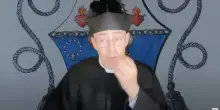Don Leonardo Pompei, il parroco social sospeso per la diretta YouTube: pugno di ferro contro il prete ultra conservatore