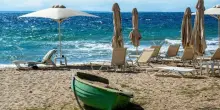 Turista italiana di 18 anni violentata in spiaggia in Albania, il ragazzo nega: «Era consensuale»