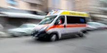 Moto si schianta contro un muro, morti un 19enne a una 18enne: l'incidente in provincia di La Spezia