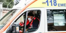 Pirata travolge e uccide un ragazzino di 13 anni, il papà: «Hai rovinato una famiglia, costituisciti»