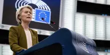 Von der Leyen: «Costruiremo muro di droni con Kiev. Sospendere parte accordo Ue-Israele: sanzioni contro ministri estremisti e coloni violenti»
