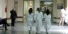 Giuseppe Reina, ex primario di Catania sospeso: violenza sessuale su una collega in ospedale ripresa da una telecamera