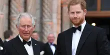 Harry e Carlo, incontro chiarificatore dopo cinque anni: il principe è a Clarence House. «Non ha senso continuare a lottare, la vita è preziosa»