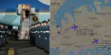 Trump, l'Air Force One "sfiora" un volo low cost della Spirit Airlines. I controllori: «Fate attenzione, spegnete l'iPad»