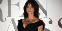 Asia Argento compie 50 anni: «Ho imparato ad abbracciare la bambina che ero». Gli abusi, i sensi di colpa, le dipendenze e la rinascita