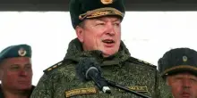 Russia, congedato il generale Alexander Lapin: da capo di Stato maggiore al ruolo per il sostengo dei veterani. Ecco i vertici militari licenziati