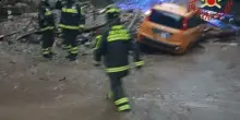 Maltempo, nubifragio a Milano: esonda il Seveso. Frane e strade allagate nel Comasco