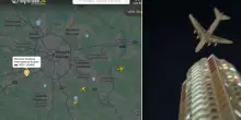 Droni ucraini su Mosca, chiuso lo spazio aereo: ?il volo (anomalo) a bassa quota di un cargo sulla capitale