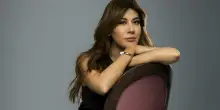 Virginia Raffaele compie 45 anni. L'infanzia al luna park, il (presunto) flirt con Checco Zalone, la frecciatina di Belen. «Una donna può essere felice anche senza figli»