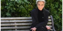 Barbara Alberti: «Le donne sono fortunate a non avere l'erezione. Gli uomini sono in crisi e quando il padrone perde il potere, ti ammazza»