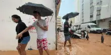 Ibiza, emergenza maltempo: piogge torrenziali e strade inondate. Interviene l'esercito