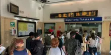 Sciopero treni 2 e 3 ottobre, trasporti a rischio per 24 ore: gli orari, le fasce di garanzia, come chiedere il rimborso