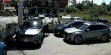 Furti auto, presa la banda dell'airtag. Seguiva i veicoli da rubare posizionando gps nel paraurti e nei retrovisori