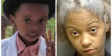 Bambino di 7 anni muore incastrato nel finestrino dell'auto, la madre era svenuta senza accorgersi di nulla: arrestata