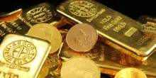 Oro, il prezzo batte un nuovo record e si avvicina a 4mila dollari l'oncia: conviene investire? Ecco cosa sapere