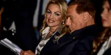 Francesca Pascale: «Volevo far seguire Berlusconi, ma l'investigatore si è rifiutato. Silvio mi diceva che oltre i mille chilometri non è tradimento»