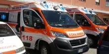 Elena Panettere muore dopo 5 giorni di agonia, aveva ustioni su tutto il corpo ma i vestiti intatti. Indagata la badante: «Non ha chiamato il 118»