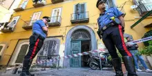 Napoli, ucciso da colpi di taser: in cinque sotto inchiesta