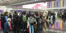 Aeroporti, cambiano le regole per viaggiare in Europa da domenica 12 ottobre: cos'è il sistema EES e come funzionano i nuovi controlli