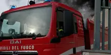 Incendio in casa nel brindisino, morti un anziano e la badante romena: forse soffocati dal fumo
