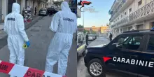 Trentatreenne accoltellata più volte dall'ex, è in fin di vita: «L'ha aspettata fuori dal posto di lavoro». L'aggressione, la fuga e l'arresto