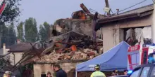 Franco Ramponi e Maria Luisa, chi sono i due fratelli fermati per l'esplosione a Castel d'Azzano. «Lui aveva già minacciato di darsi fuoco». I due precedenti un anno fa