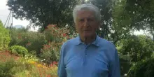Professore 92enne vuole rivedere i suoi studenti, alla cena si presentano in 100: «Ho i giorni contati, ma questo è uno dei più felici»