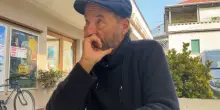David Riondino, una vita tra musica, teatro e ironia: l?artista toscano dal Premio Staino al Tenco