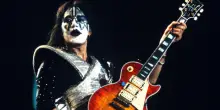 Ace Frehley, come è morto il chitarrista dei Kiss? Fatale una caduta nel suo studio