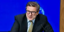 Dbrs rialza rating dell'Italia da BBB ad A: «Trend stabile». Giorgetti: «L?Italia torna in serie A con grande orgoglio»