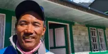 Sherpa, morto a 92 anni l?ultimo eroe dell?Everest: non era mai arrivato in vetta