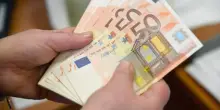 Nola, spari per rapinare gioielliere: banditi via con l'incasso