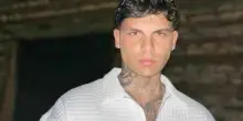 Hekuran Cumani ucciso con una coltellata, dalla rissa tra tra le due comitive all'arma scomparsa e il mistero sul killer: cosa non torna