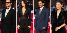 Festa del Cinema di Roma, pagelle look quinta serata: Andrea Arcangeli vero divo (9), Giulia Michelini sensuale (7), Claudio Santamaria piacevole (7)