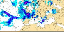 Violenta perturbazione atlantica in arrivo, forti temporali e drastico calo delle temperature: dove e quando, le previsioni