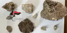 Pompei, turista ruba antiche pietre e le mette nello zaino: denunciato