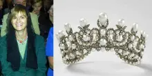 Furto al Louvre, il diadema rubato e la principessa che lo indossò alle sue nozze nel 1980: fu costretta a venderlo per i debiti