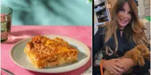 Ostia, madre e figlia in ospedale: «Vetri nella porzione di lasagne». Il piatto pronto preso in una rosticceria