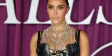 Kim Kardashian in lacrime: «Ho un aneurisma cerebrale, colpa dello stress causato dal divorzio da Kanye West»