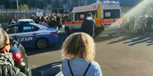 Roma, studentessa spruzza un intero deodorante spray in classe: 25 intossicati. «C'era troppa puzza»