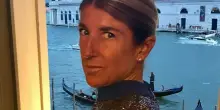 Silvia Signorelli, morta a 61 anni: storico ufficio stampa dei teatri romani, lavorò con Lorella Cuccarini e Nancy Brilli