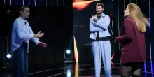 Valentina furiosa al Grande Fratello, si scaglia contro Domenico: «Mi chiamano "cornuta", fai l'uomo». Lui si difende, Simona Ventura lo bacchetta
