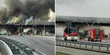 Incendio al casello di Brescia Sud, chiusa l'A21: fiamme forse partite da un camion carico di gomme