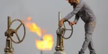 Ue, stop importazioni gas e petrolio da Russia dal 2028
