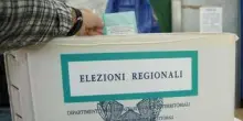 Elezioni Calabria, urne aperte per le regionali: alle 12 affluenza al 7,7%