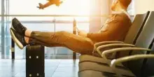 Vacanze, dai voli agli alberghi: 10 consigli per risparmiare